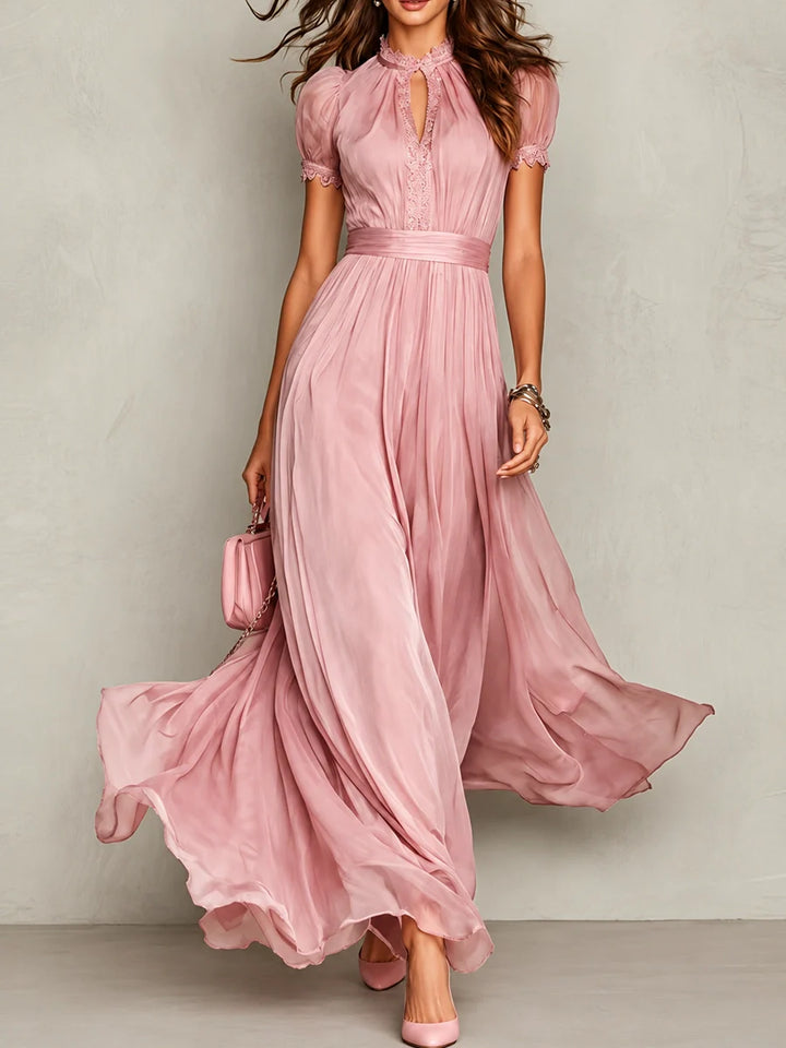 Elegantes Maxikleid mit sommerlichem Blumenmuster