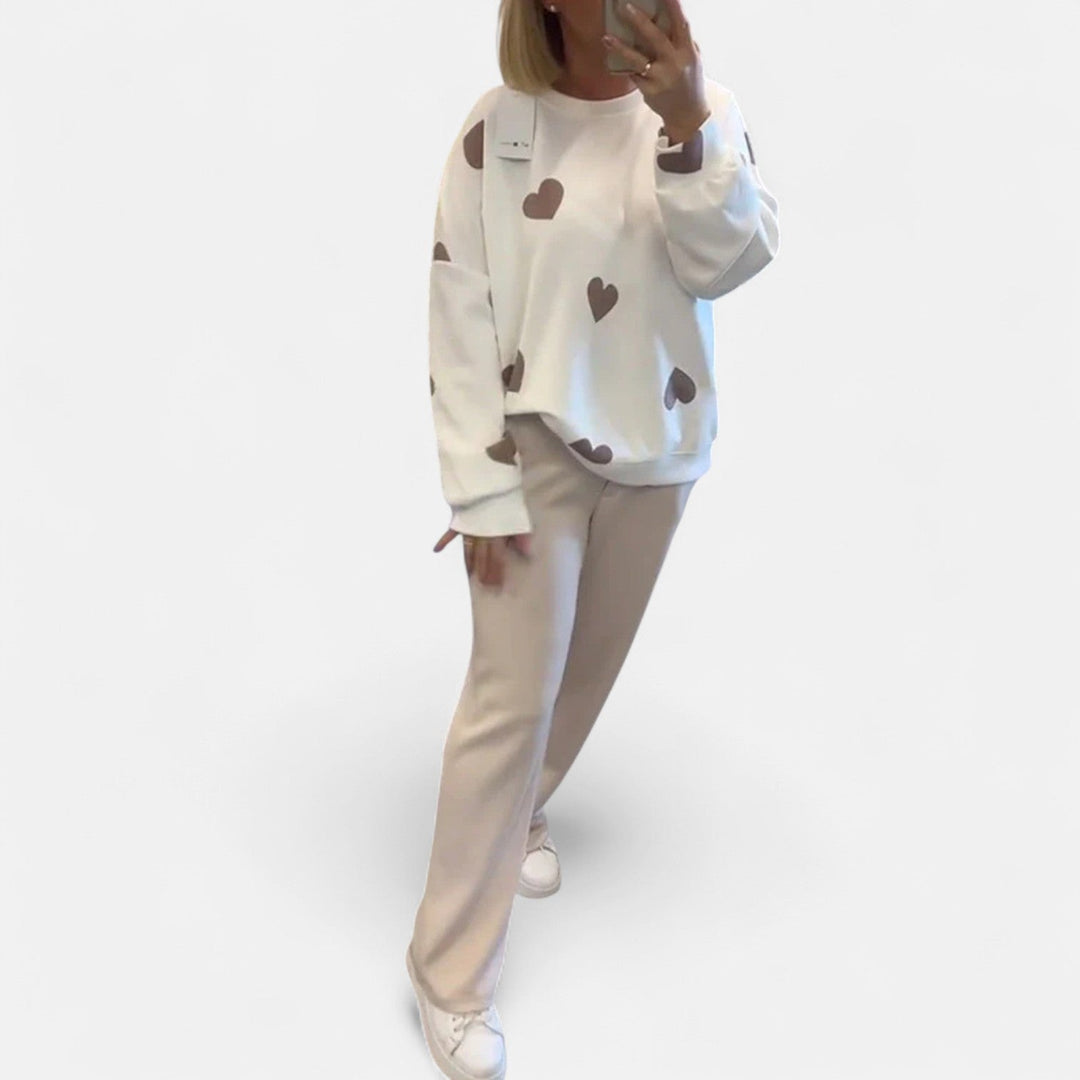 https://cdn.shopify.com/s/files/1/0750/0519/8393/files/AmorWit4.jpg?v=1769031115