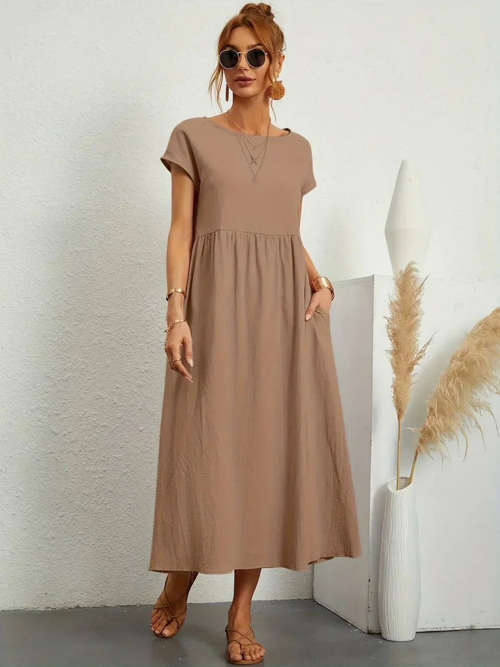 Elegantes Alltagskleid mit zeitlosem Design für Damen