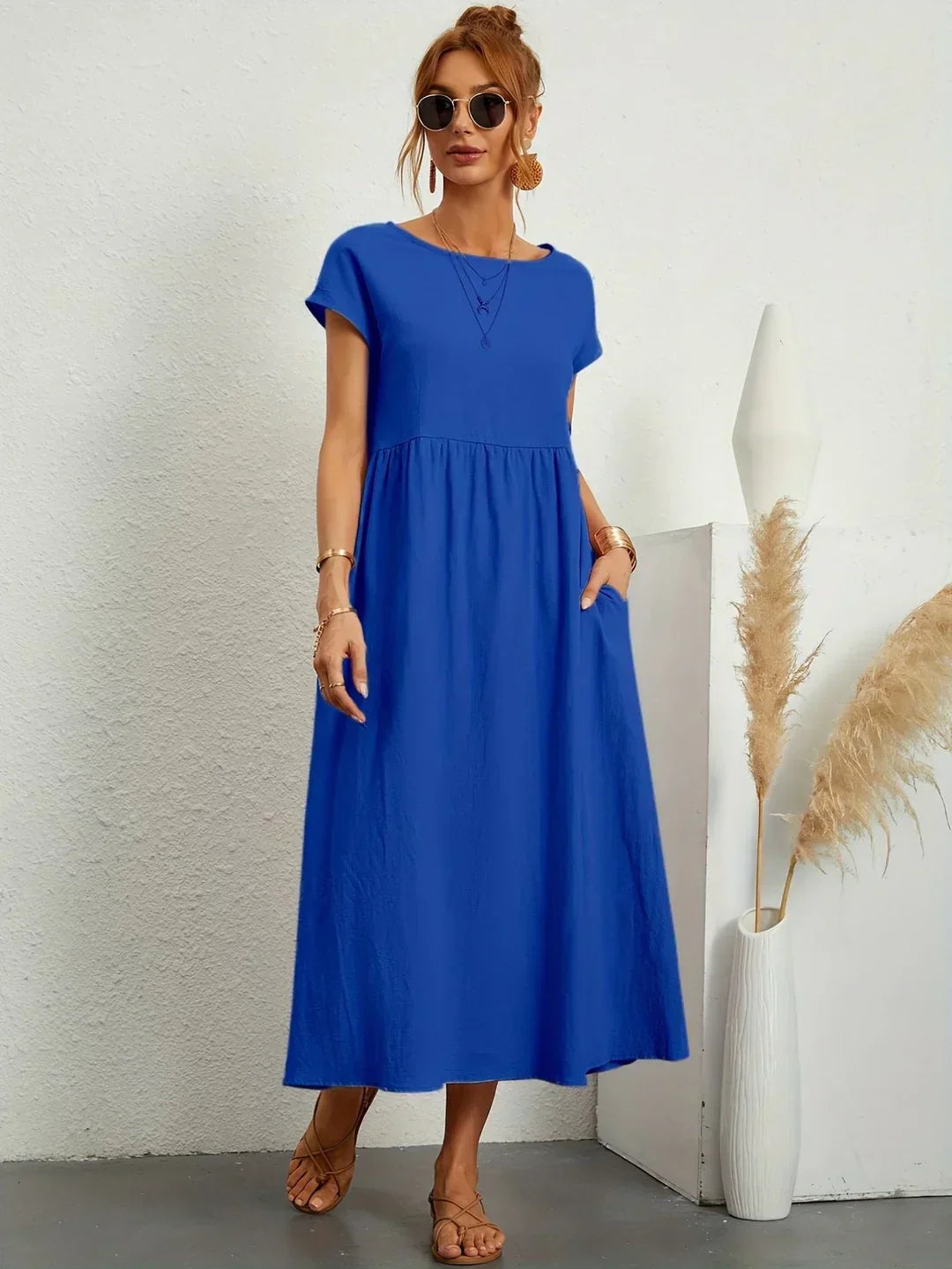 Elegantes Alltagskleid mit zeitlosem Design für Damen