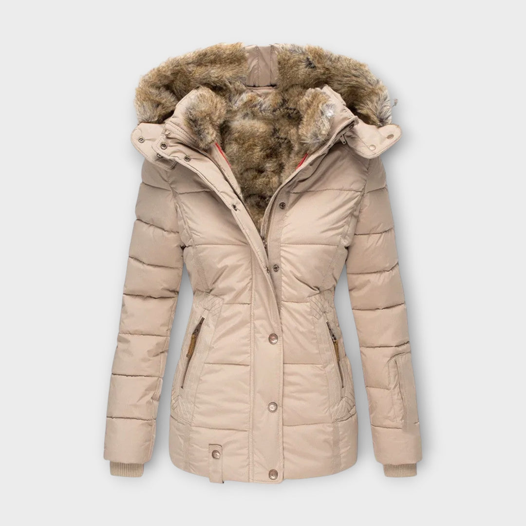 https://cdn.shopify.com/s/files/1/0750/0519/8393/files/Leonie4-Photoroom.jpg?v=1758575723