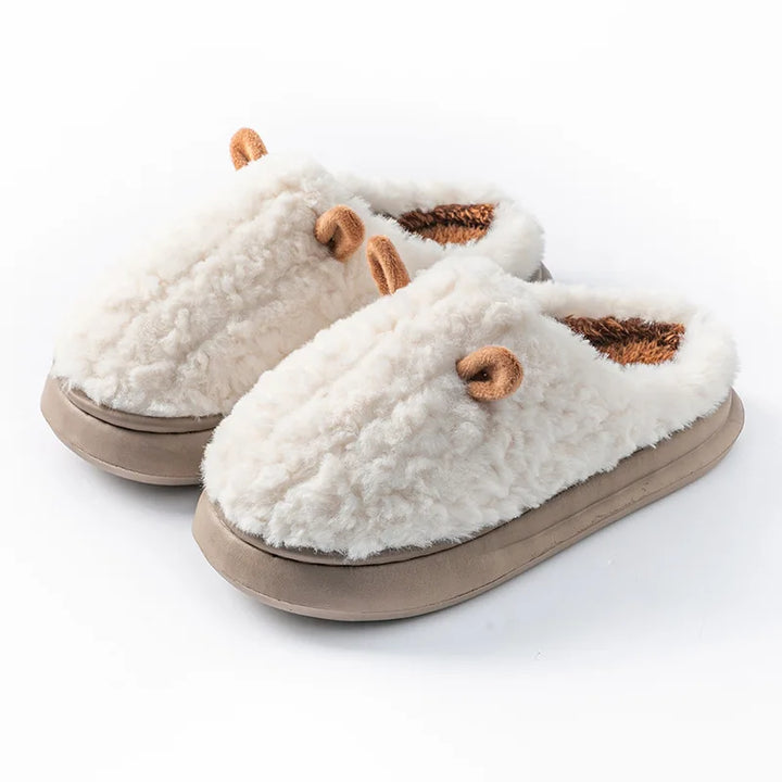 Kuschelbär Hausschuhe