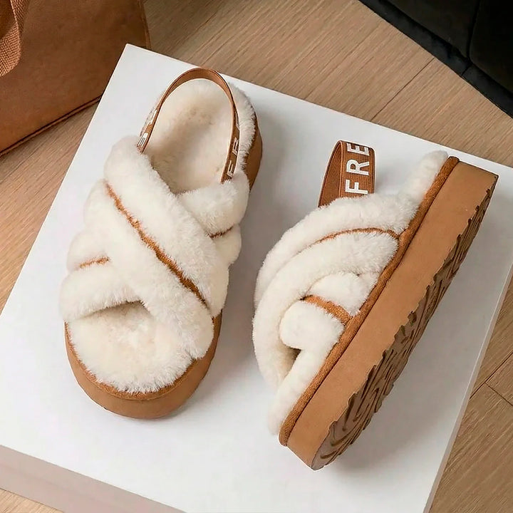 Alta Plush Pantoffeln
