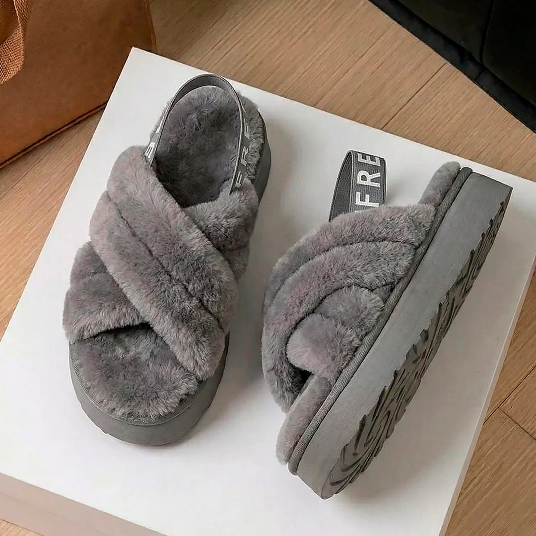 Alta Plush Pantoffeln